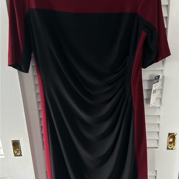 NWT Chaps BLACK RUCHED DRESS WITH DARK RED. Size L - Picture 2 of 8